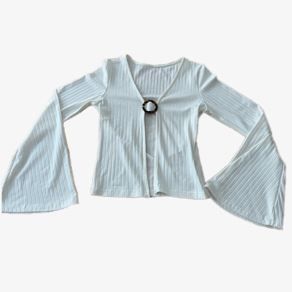 white flared sleeve top with open front